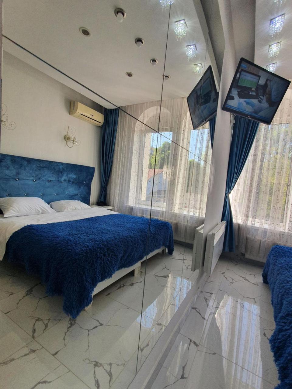 Bella Donna Hotel Chisinau Exterior foto